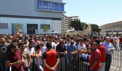 "Qarabağ" – “Kopenhagen” oyunu üçün misli görünməmiş növbə yarandı - FOTOLAR